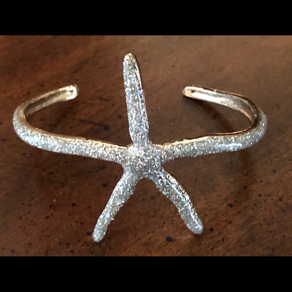 Starfish bangle